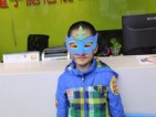 面具和衣服配套了呢,！